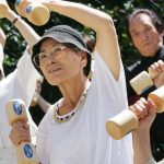 বিশ্বে সবচেয়ে বেশি শতায়ু মানুষ জাপানে