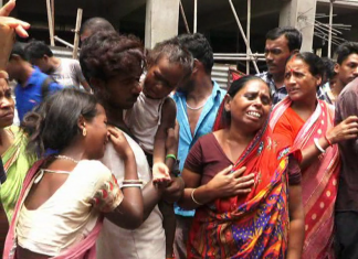 বেড়াতে গিয়ে জলে ডুবে দুই ছাত্রের মৃত্যু