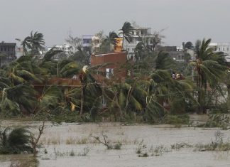 পুজোয় কি ঝড়ের তান্ডব বাংলায়?