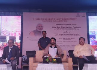 এবার পাইপে বাড়িতে পৌঁছাবে জ্বালানি গ্যাস