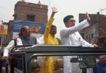 অভিষেকের উপস্থিতিতে মনোনয়ন পেশ সুব্রত মুখার্জীর