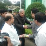 শান্তিনিকেতনের পথে দুর্গাপুরে রাজ্যপাল