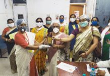 দুর্গাপুর মহকুমা মহিলা তৃণমূলের উদ্যোগে মহিলা সদস্যদের স্বেচ্ছা রক্তদান