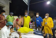 প্রয়াত সুলেখা ঘোষ স্মরণে রক্তদান শিবির দুর্গাপুরের আবাসন পল্লীতে