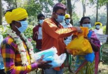 স্বাস্থ্যবিধি মেনে বিশ্ব আদিবাসী দিবস পালিত