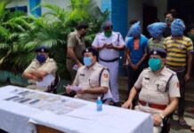 অম্বুজা ডাকাতি – কাণ্ডে পুলিশের জালে ঘর শত্রু বিভীষণ বাড়ির মালি সহ তিন