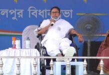 দুর্গাপুরকে হল্ট স্টেশন করে দক্ষিণবঙ্গে নির্বাচনী প্রচারে মমতা
