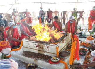 করোনা মুক্তির লক্ষ্যে বিশ্বকল্যাণ যজ্ঞ দুর্গাপুরে