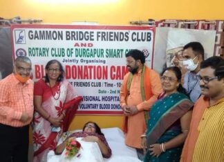 উৎসবের সময়ও রক্তদান কর্মসূচী দুর্গাপুরেে