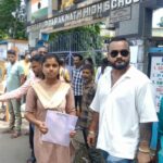 অ্যাডমিট কার্ড আনতে ভুলে যাওয়া ছাত্রীর পাশে বিজেপি নেতা