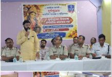 দুর্গাপুজোয় নিরাপত্তার বার্তা, পুজো কমিটিগুলির সঙ্গে কোক ওভেন থানার বৈঠক